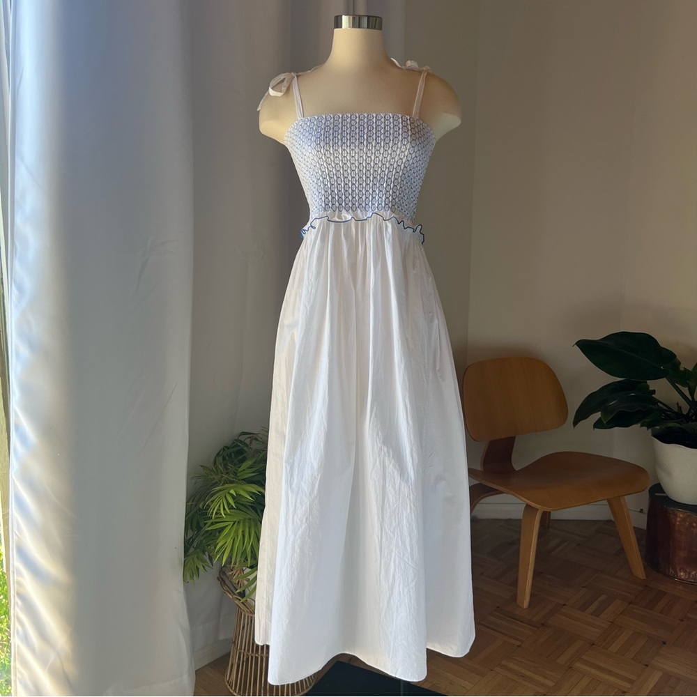 Loretta Caponi White Cotton Poplin Dress with Blue Stitch Shirring